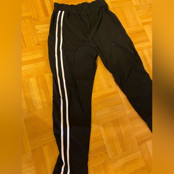 Women’s matching set from boohoo, size 6 - Picture 4 of 6